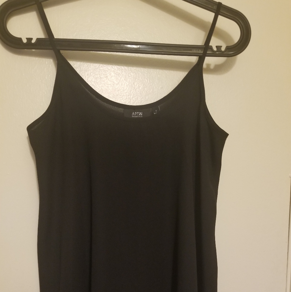 Apt 9 Black tank sz small